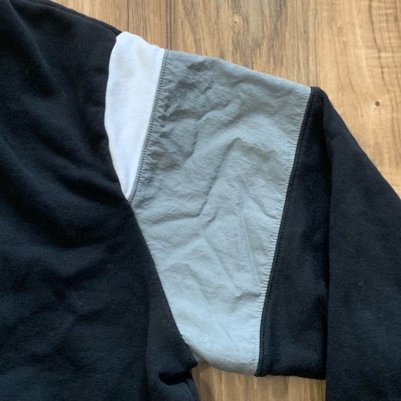 NIKE Cropped Crewneck - Picture 3 of 7